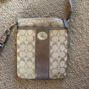 Coach purse! Will Negotiate, make offers! :)